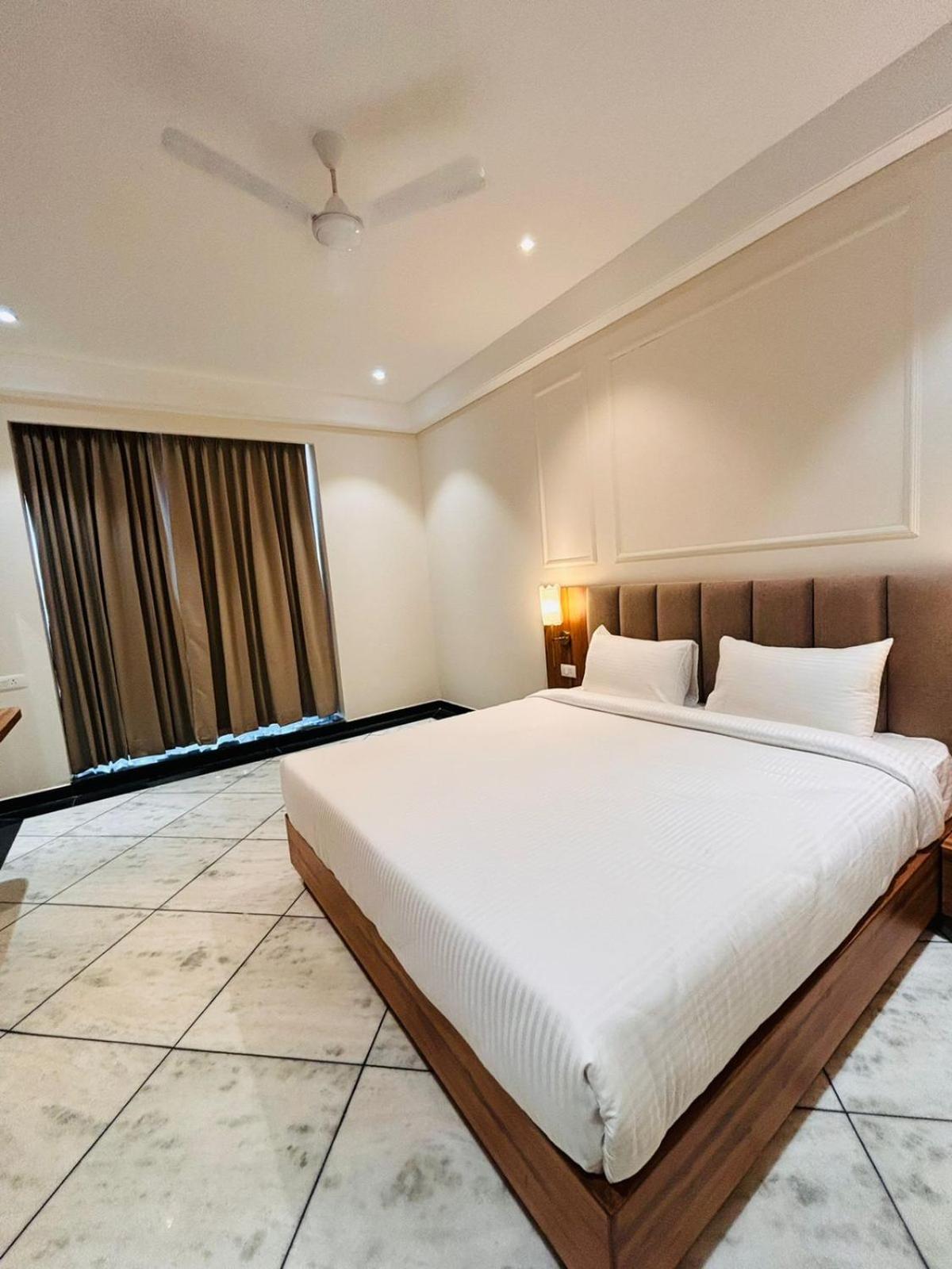 Hotel Saaj Mansion 자이푸르 외부 사진