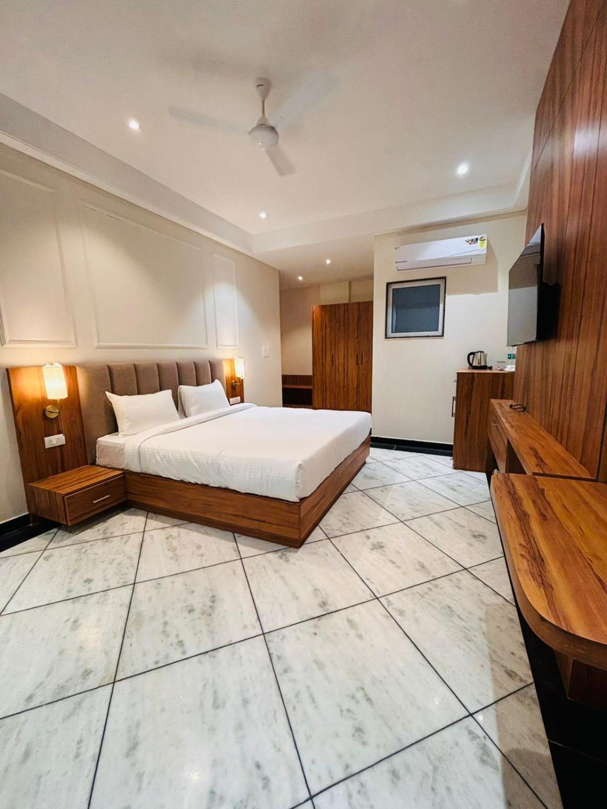 Hotel Saaj Mansion 자이푸르 외부 사진