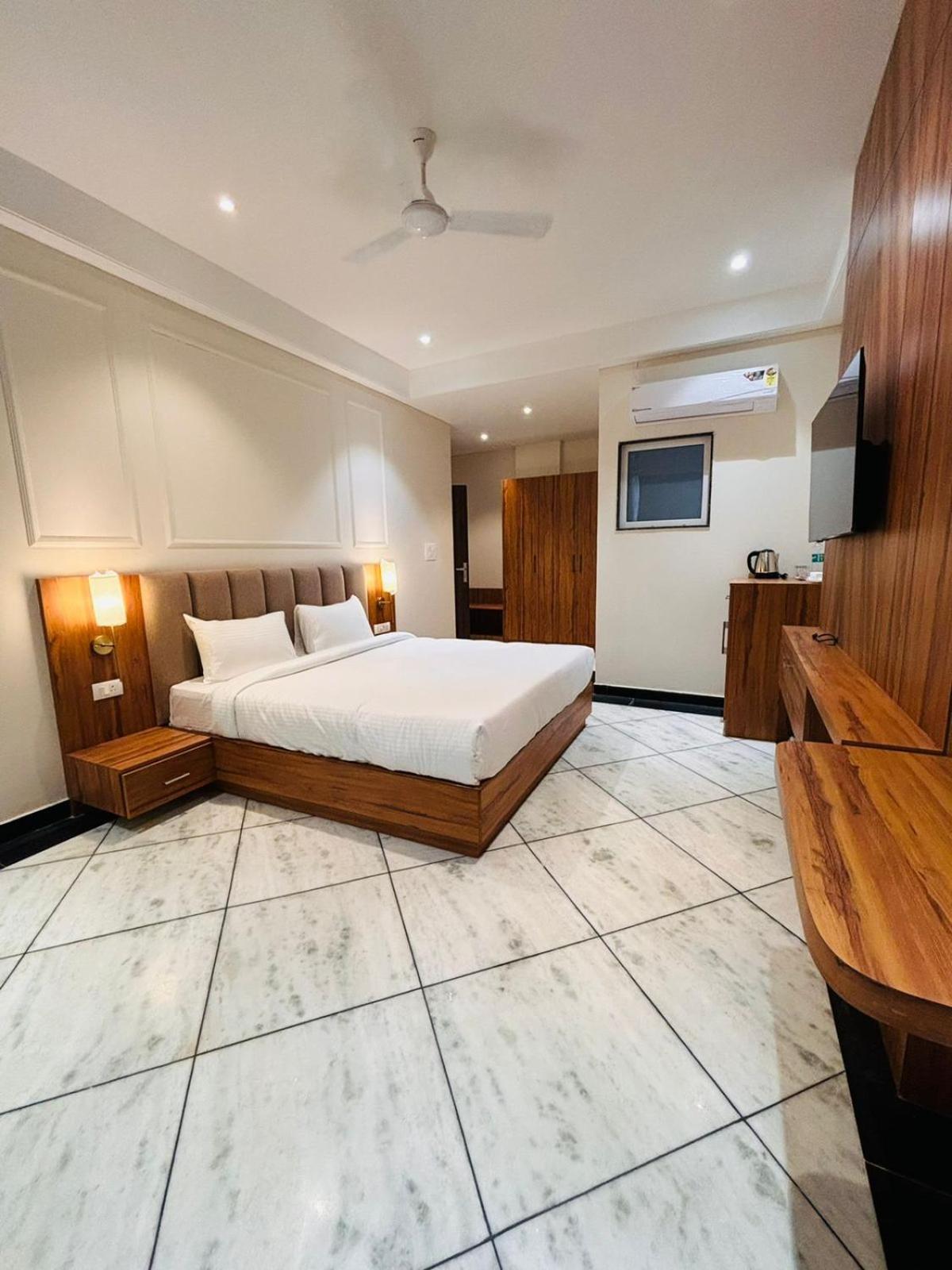 Hotel Saaj Mansion 자이푸르 외부 사진